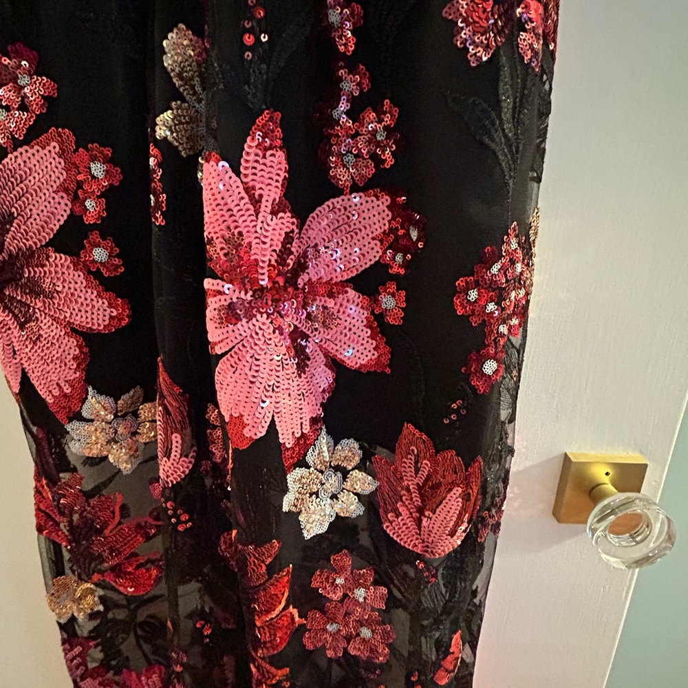 Boston Proper Size Small Sequin Mesh Slit Floral Gown - Picture 10 of 13